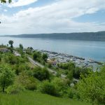 Sipplingen am Bodensee mit Yachthafen und Sicht auf die Marienschlucht